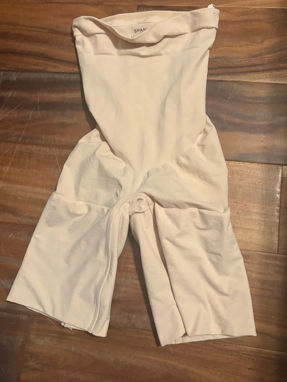 SPANX High Waisted Shapewear Mid Thigh Shorts Nude Beige L/XL (570)